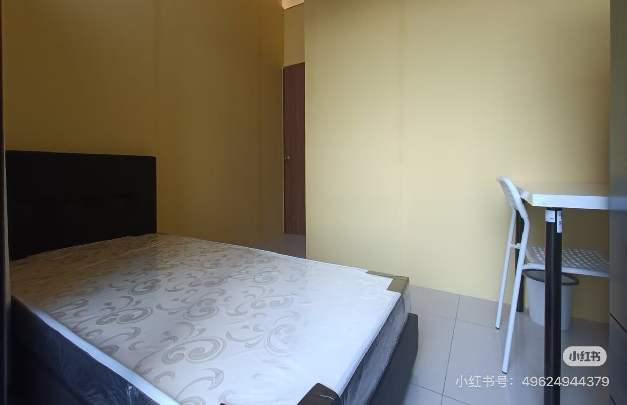 Singapore 🇸🇬 Room Rental in Clementi - Ordinary Room Available for Booking63702180057730113