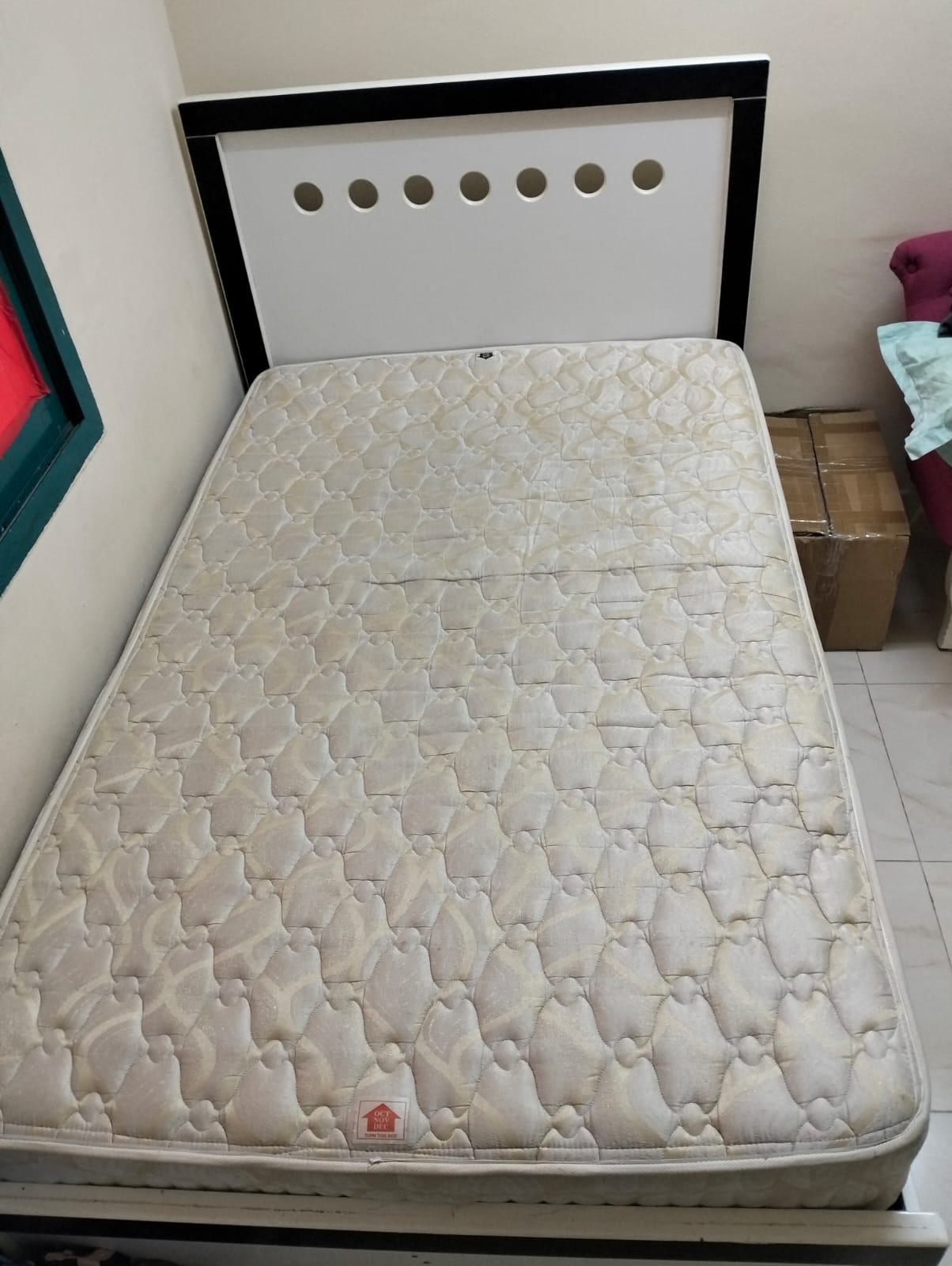 Bedroom Set64678541139459112