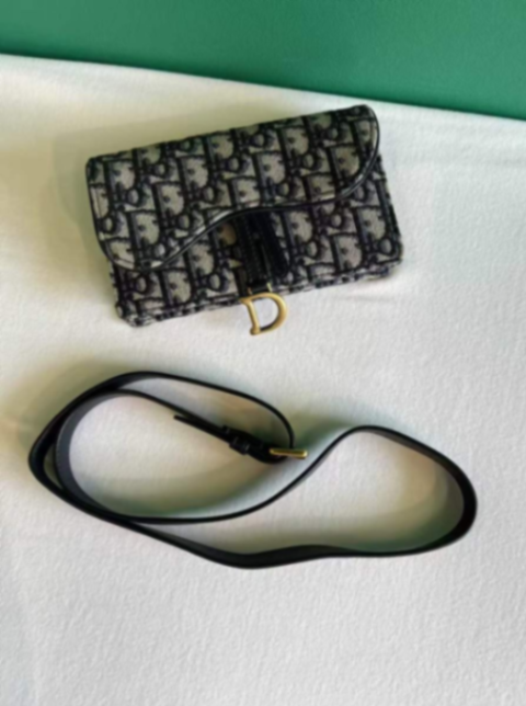 Pre-owned Dior Belt Bag – Classic Oblique Canvas | 95% New19 Pre-owned Dior Belt Bag – Classic Oblique Canvas | 95% New632277088372491119
