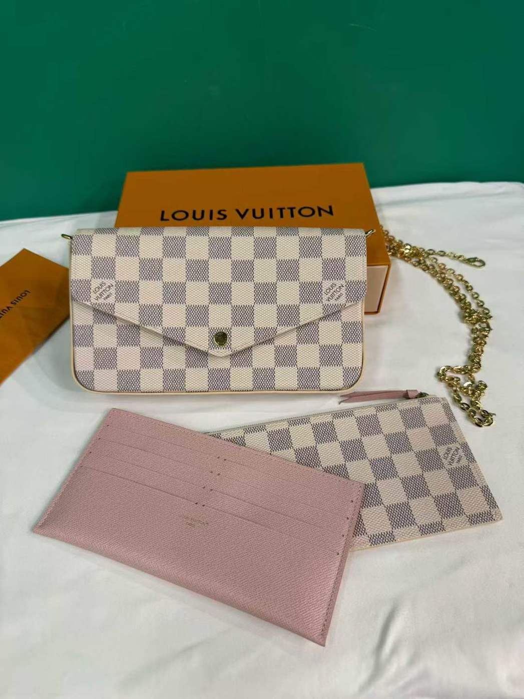 Louis Vuitton 3-in-1 Bag – Pre-owned