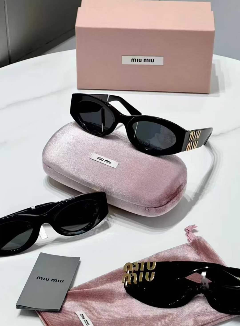 Brand New Miu Miu Sunglasses – Oval Frame with Gold Logo63227744410753110