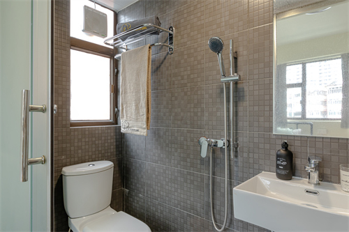 Entrusted Chi Ngam Road North Student Apartments63457873847811113
