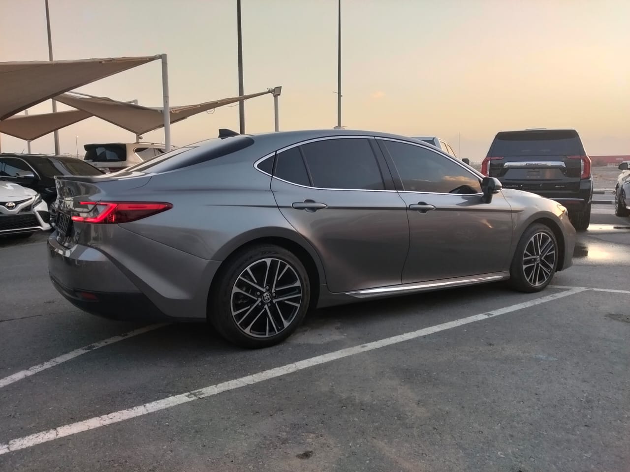 toyota-camry-2025-2-5l-gle-178-hp-petrol-auto-fwd-65370333936258112