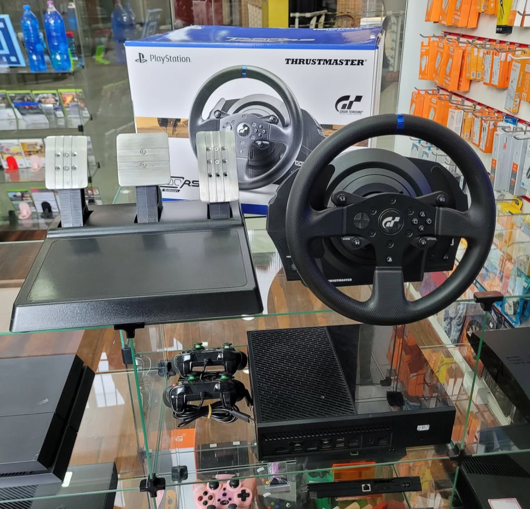 عجلة سباقات Thrustmaster T300RS مع رد الفعل بالقوة GT63712903103363111