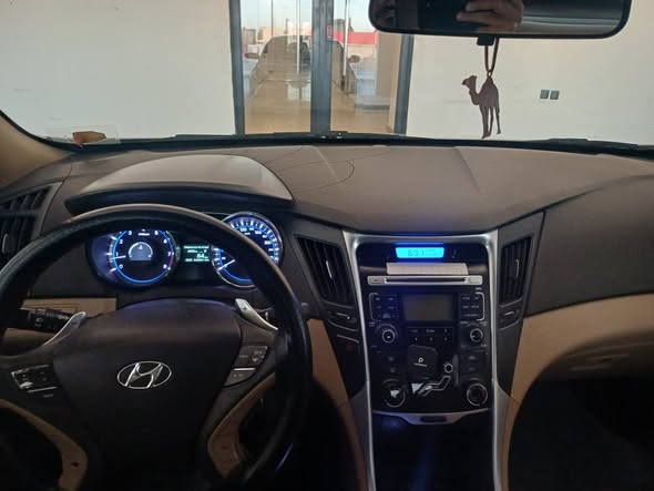 /ar/city-thuwal/cate-sonata/hyundai-sonata-6489557355046511/-5
