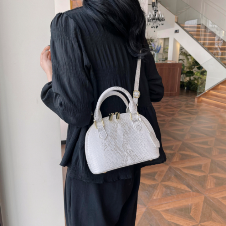 Exquisite Mini Handbag63260169768833114