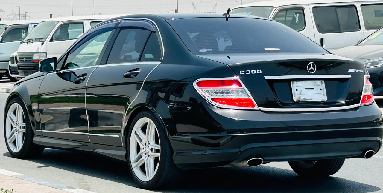 BENZ | C300 | 2010 | ONLY : 111,257 KM | JAPAN IMPORT | CLEAN TITLE 63734250261761113