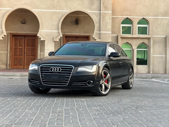 اودي A8L64693903273857110