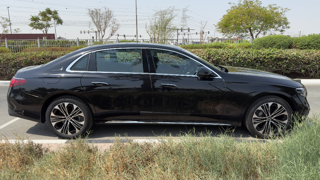 MERCEDES BENZ E-300L 63789440611586111