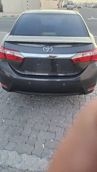 Corolla Altis 2015 model64675263182466111