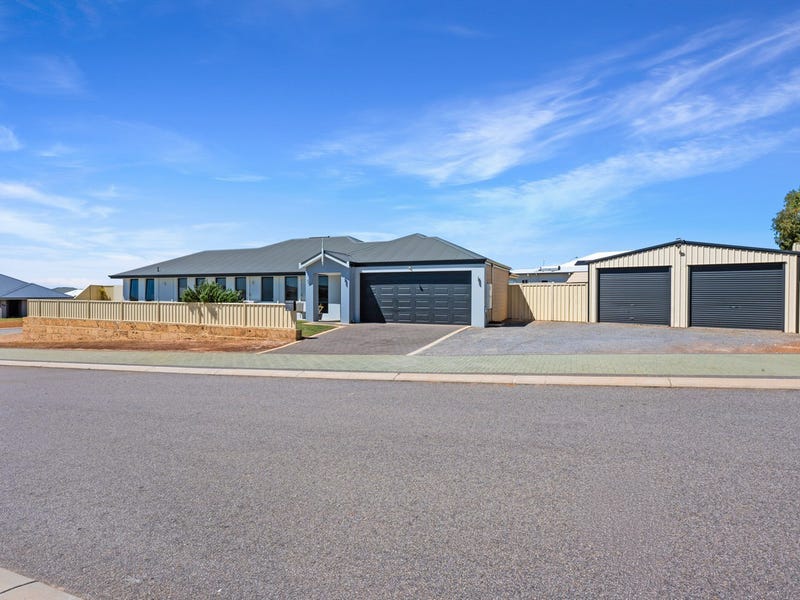 10 Patience Brace, Wandina, WA 6530