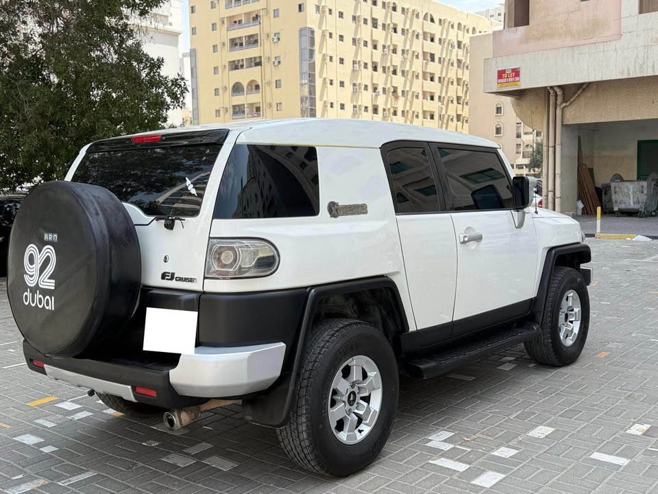 toyota-fj-cruiser-2012-4-0l-gxr-petrol-auto-awd-446676238043729923