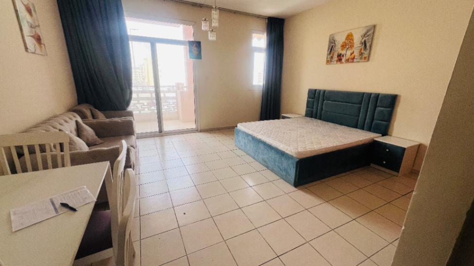 Studio Room With Balcony China Cluster 63400477096706114