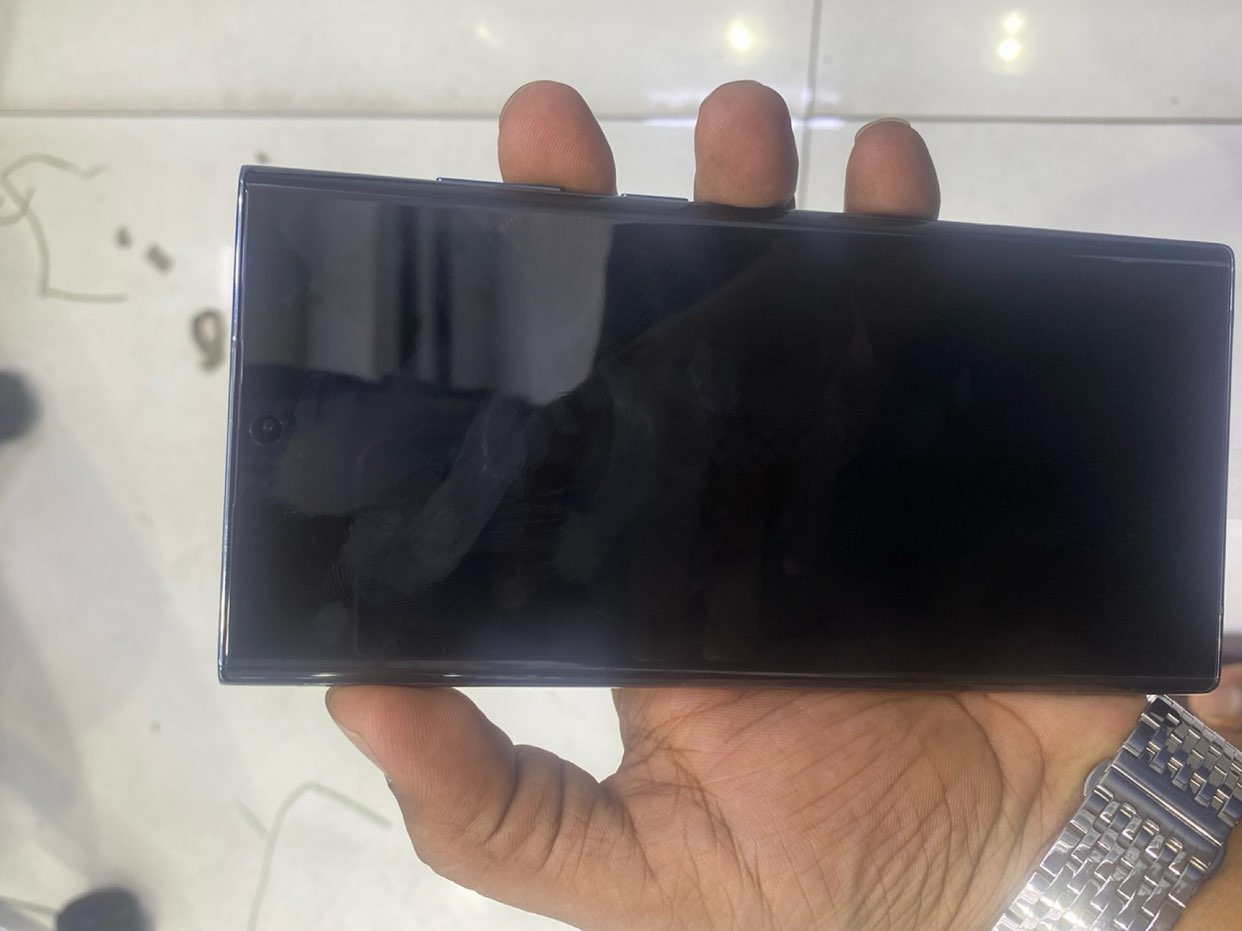 S22ULTRA 63550781412097112