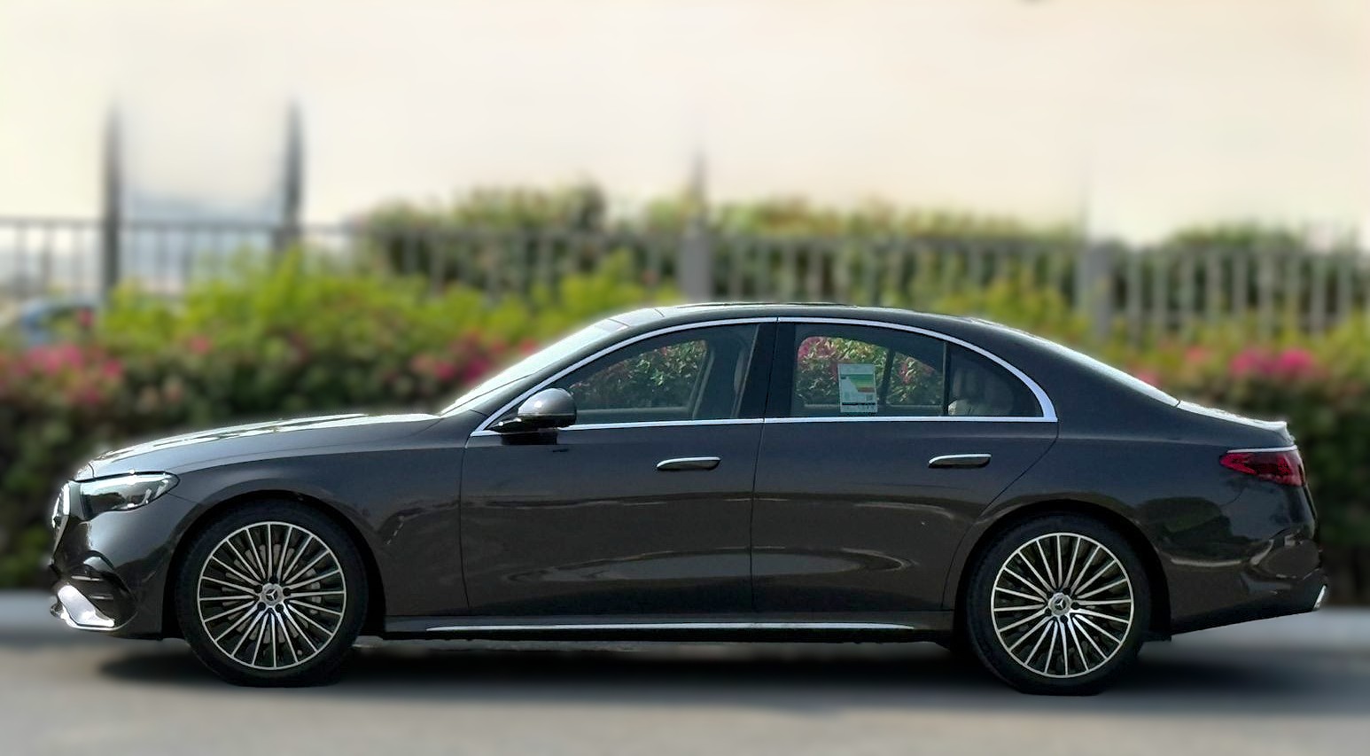 ميرسيدس بنز E20064456132543363113