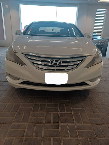 /en/city-riyadh1/cate-sonata/hyundai-sonata-6489557355046511/-3