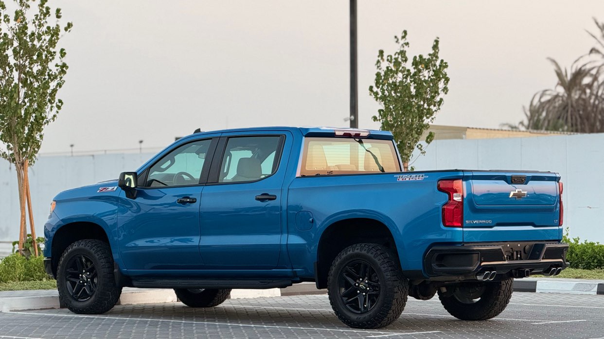 chevrolet-silverado-trailboss-gulf-model-2022-63925458225539114