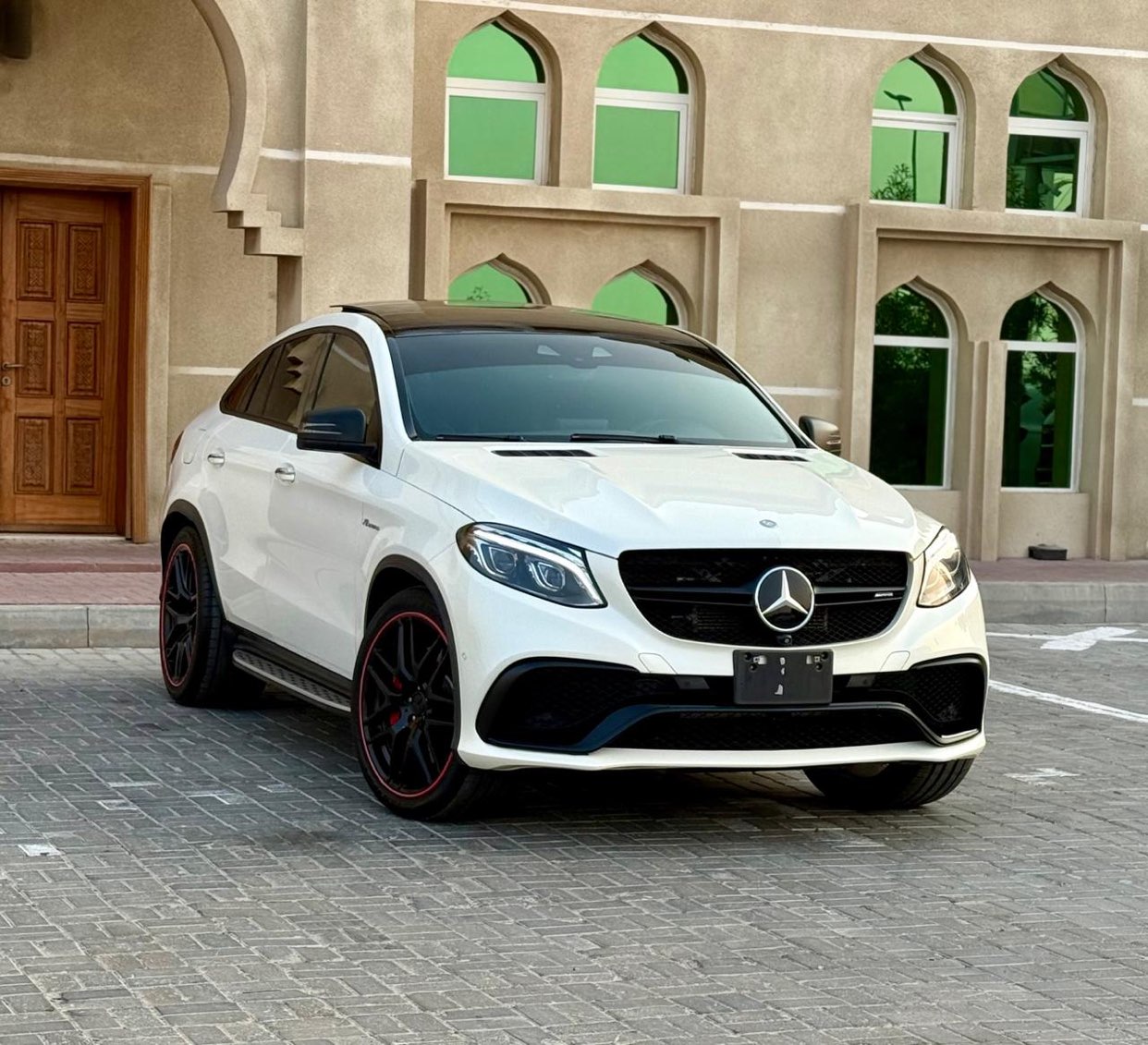 عجمان 64209298723586113
