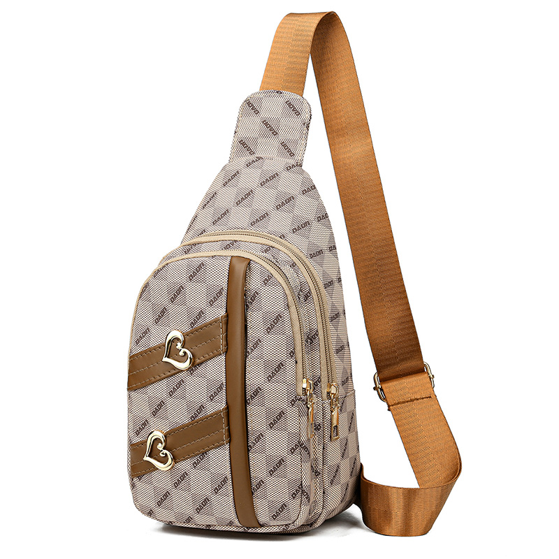 fashionable crossbody bag  	63213148699650112
