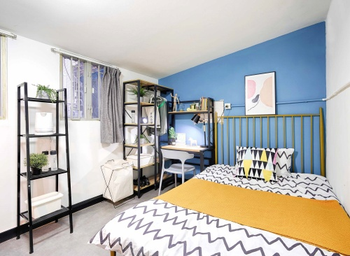 iRent Crown Prince Phase II Apartment Large Single Suite63303700178178110