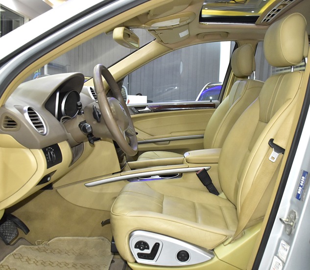 mercedes-benz-ml350-4matic-2009-model-in-silver-color-gcc-specs-64391339222147114