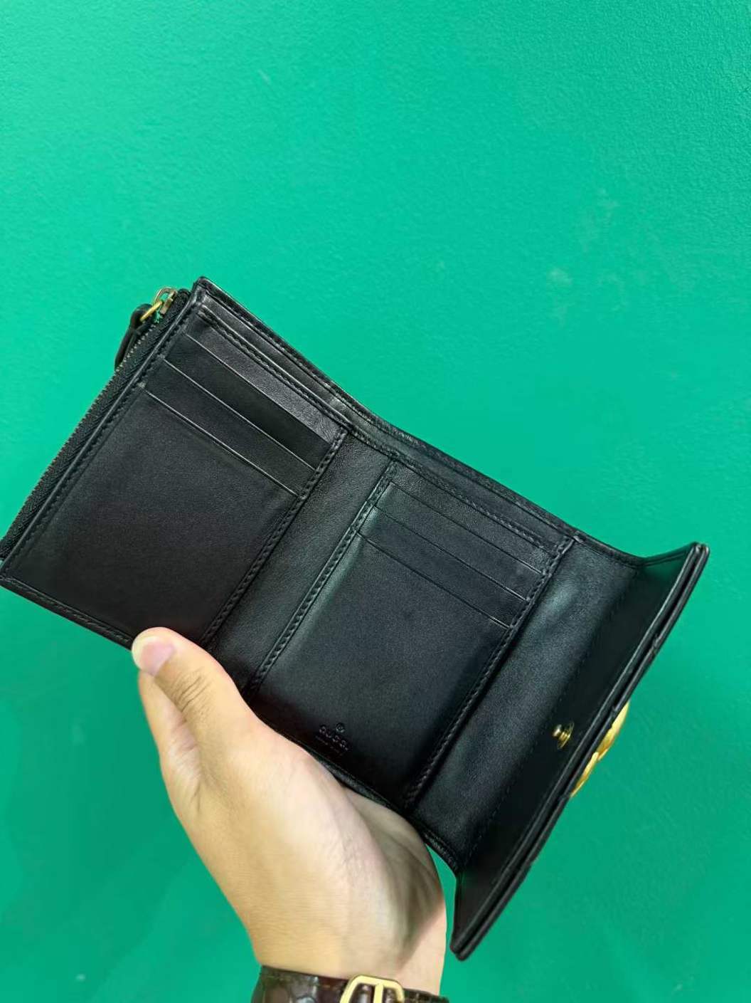 Gucci Wallet – Pre-owned64587106407554111