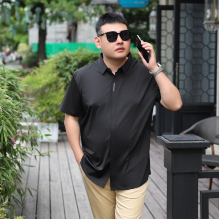 MOAIKA       Seamless soft and smooth shirt for men in solid color short sleeve           black63513786071170112