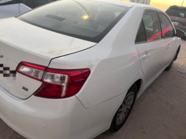 Toyota Camry 2014 White 2.5L 4-Cylinder62894567324290112