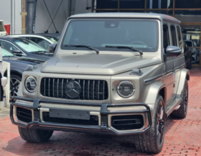 مرسيدس جي 63 AMG حزمة الليل المزدوجة مع كابينة كربون 2022 المواصفات اليابانية63548128303362111