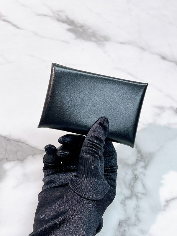  HERMES CALVI CARD HOLDER64322236536963113