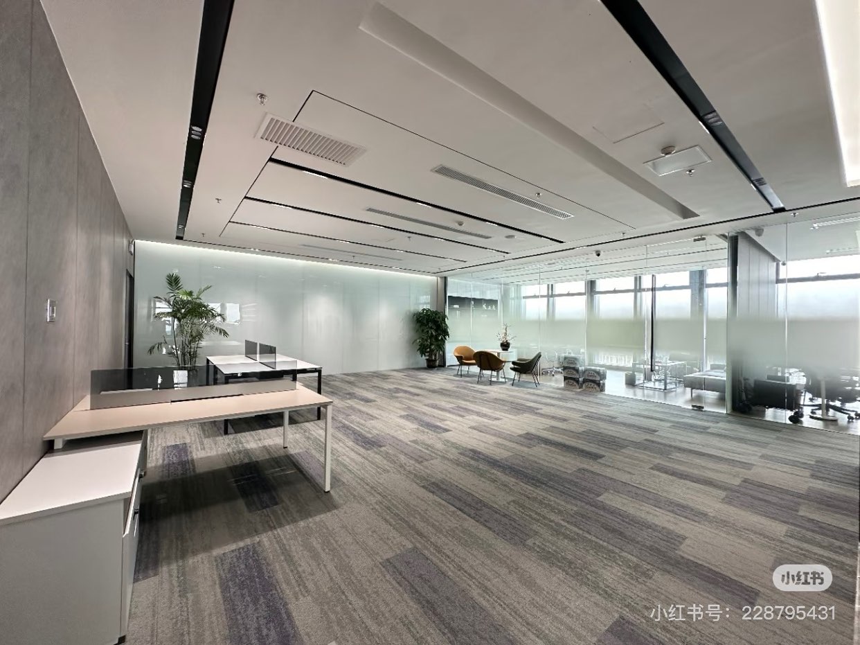 Excellent Qianhai No.1 Tower T1 988㎡ Premium Office Space63766742595331110