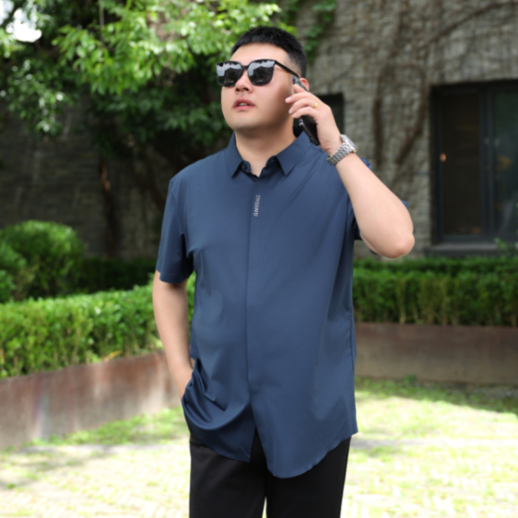 MOAIKA      Seamless soft and smooth shirt for men in solid color short sleeve        blue63524920915074114