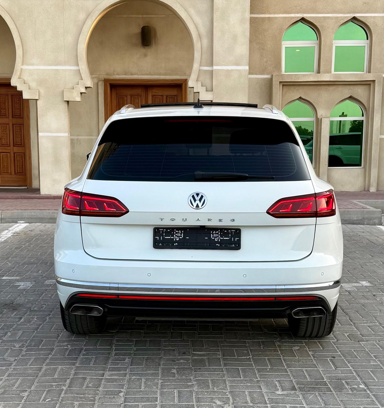 Ajman 64364181677697112
