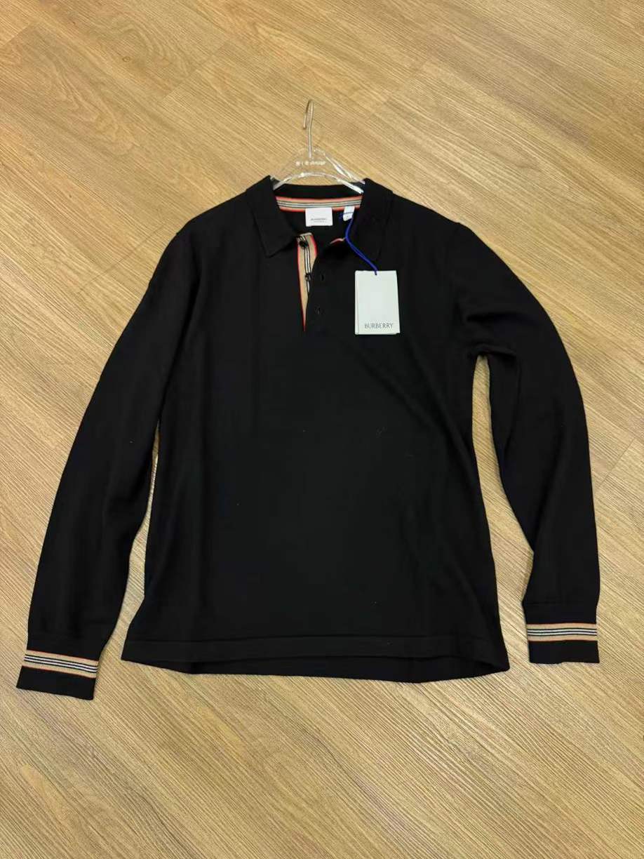 Burberry Men’s Wool Long-Sleeve Polo – Size M
