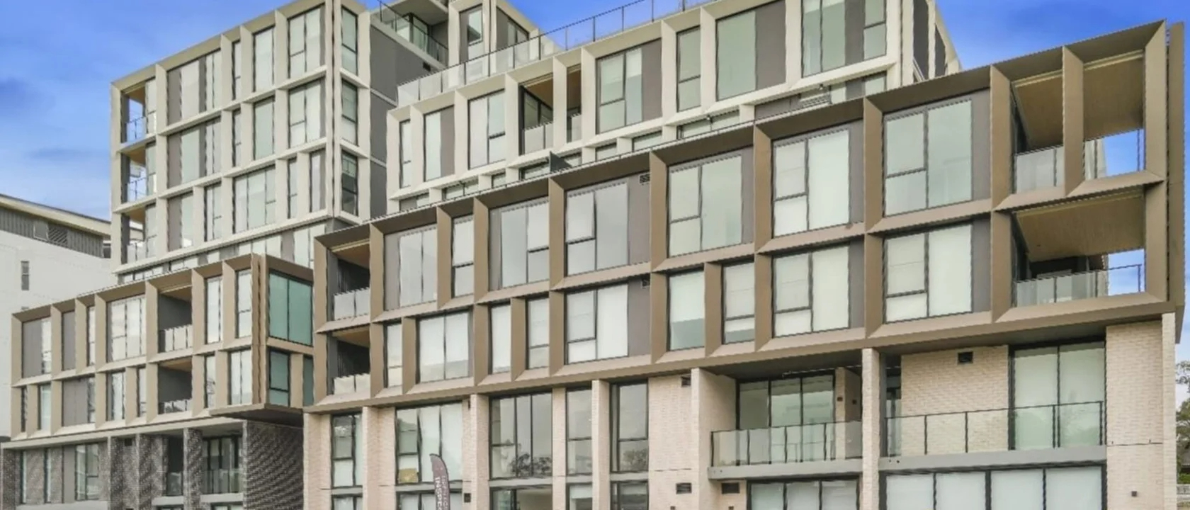 801/25 Dawes Avenue, Castle Hill NSW 2154