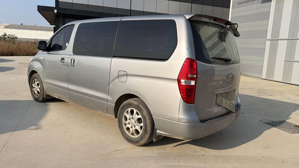 /ar/city-dubai/cate-car-used-car/HYUNDAI+GRAND+STAREX+2014+MODEL-6487123670886611/-3