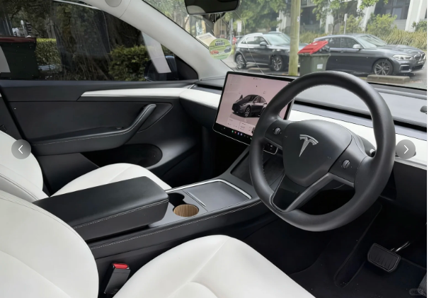 2022 Tesla Model Y, $4xxx, $4xxx!64664973093379112