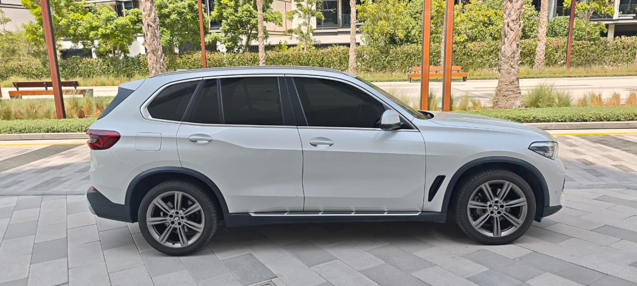 2019 بي إم دبليو X5 خيار كامل X-Drive 40i 63701937609985114
