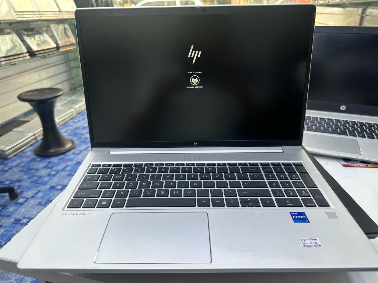 Electronics Ipaid laptops whole sale  and retail 63815229402882110