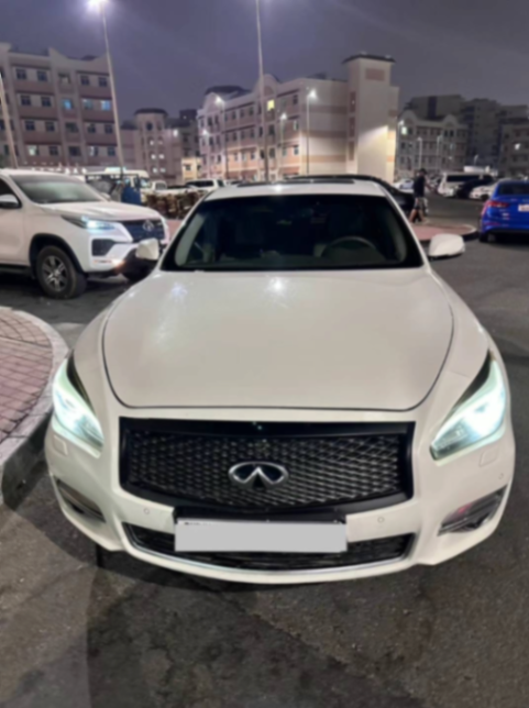 إنفينيتي Q70 2016 3.7 لتر أبيض62894146193921110