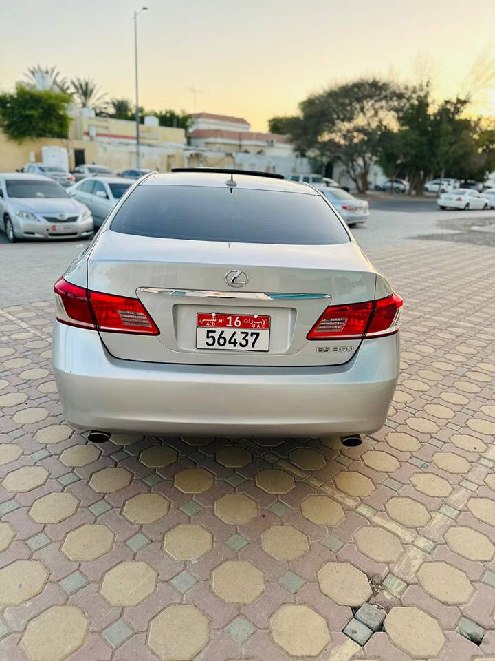 2011 لكزس آي إس64773206759809114