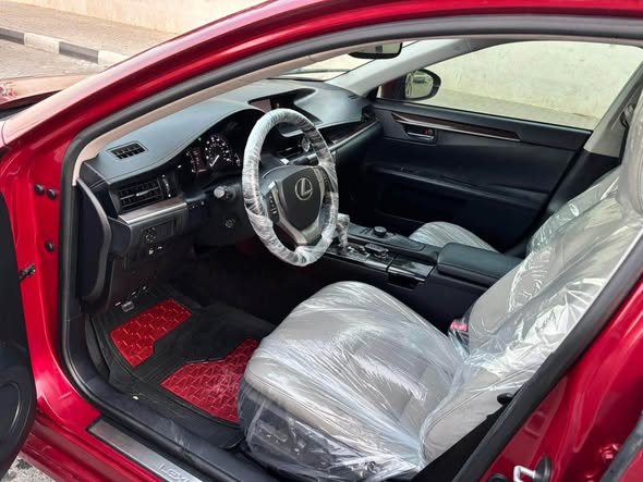 لكزس إس 35064674480896386112