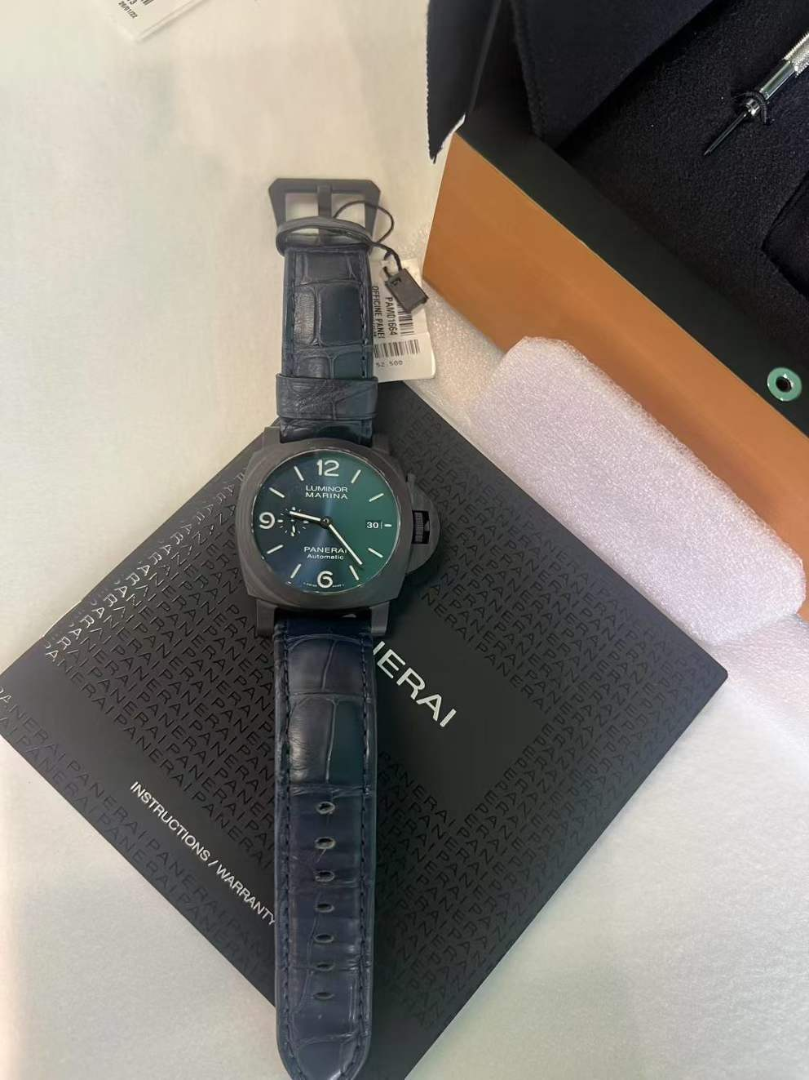 Panerai Luminor Marina PAM01664 – Brand New | Full Set | 44mm Carbotech63228020738689111