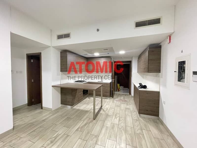 Luxury Studio with Balcony – Perfect Investor Deal in Warsan 463219546020738114