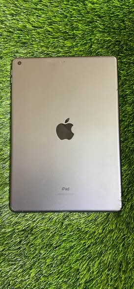 ipad 7th generation 32GB65083857737345111