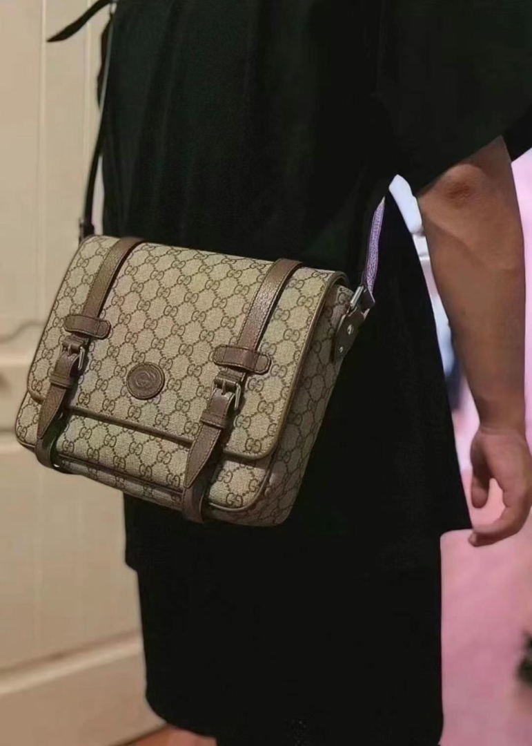 حقيبة غوتشي جي جي سوبريم للرسائل – تنجيد جلد بني | حالة ممتازة63228249721218111