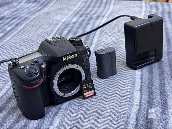 Nikon D720065061031348737111