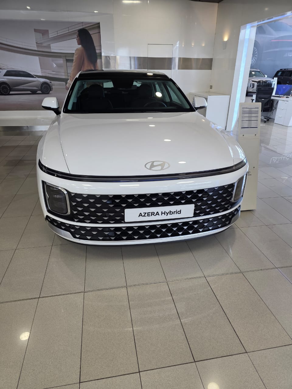 HYUNDAI AZERA 1.8 HYBRID 2024 63723096249986110