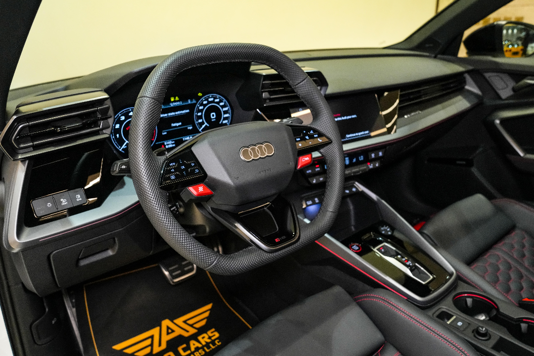 2025 AUDI RS 3 / GCC SPECIFICATION 63626387758209113