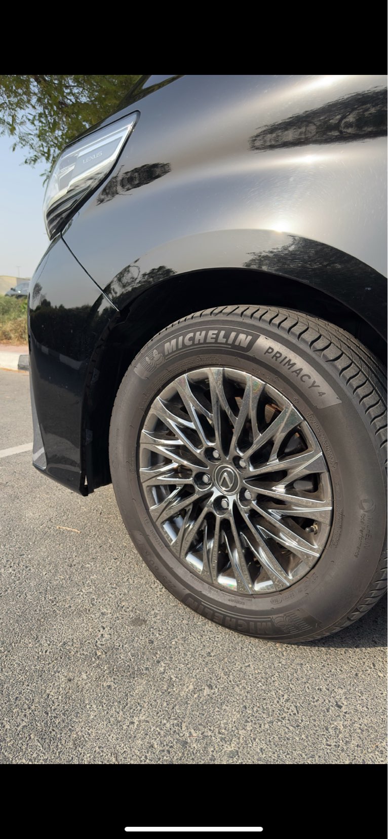 Lexus LM300 202163669722320002114